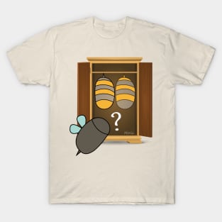 Beekeeper Funny Bee Don't know what to wear ! Made By Mimiw T-Shirt